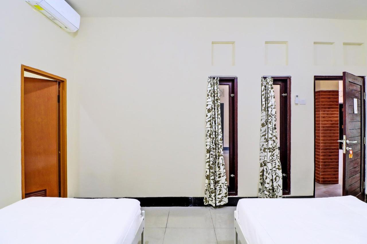 Oyo 91864 Holistic Stay Jimbaran エクステリア 写真